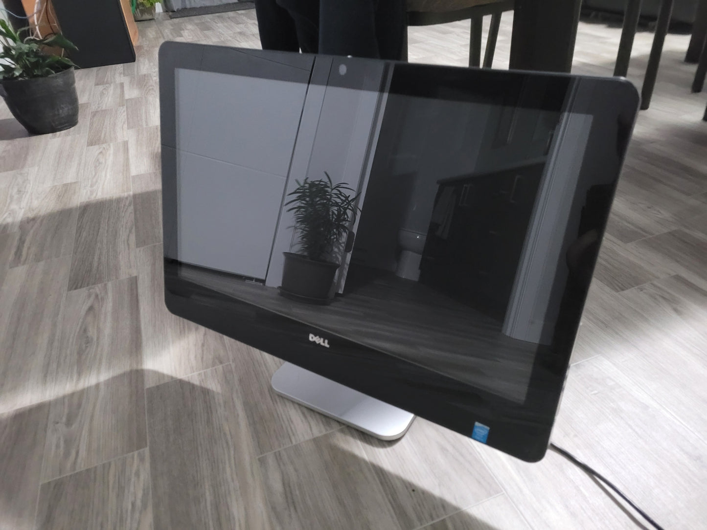 Ordinateur de bureau Dell Optiplex AIO remis à neuf image 0