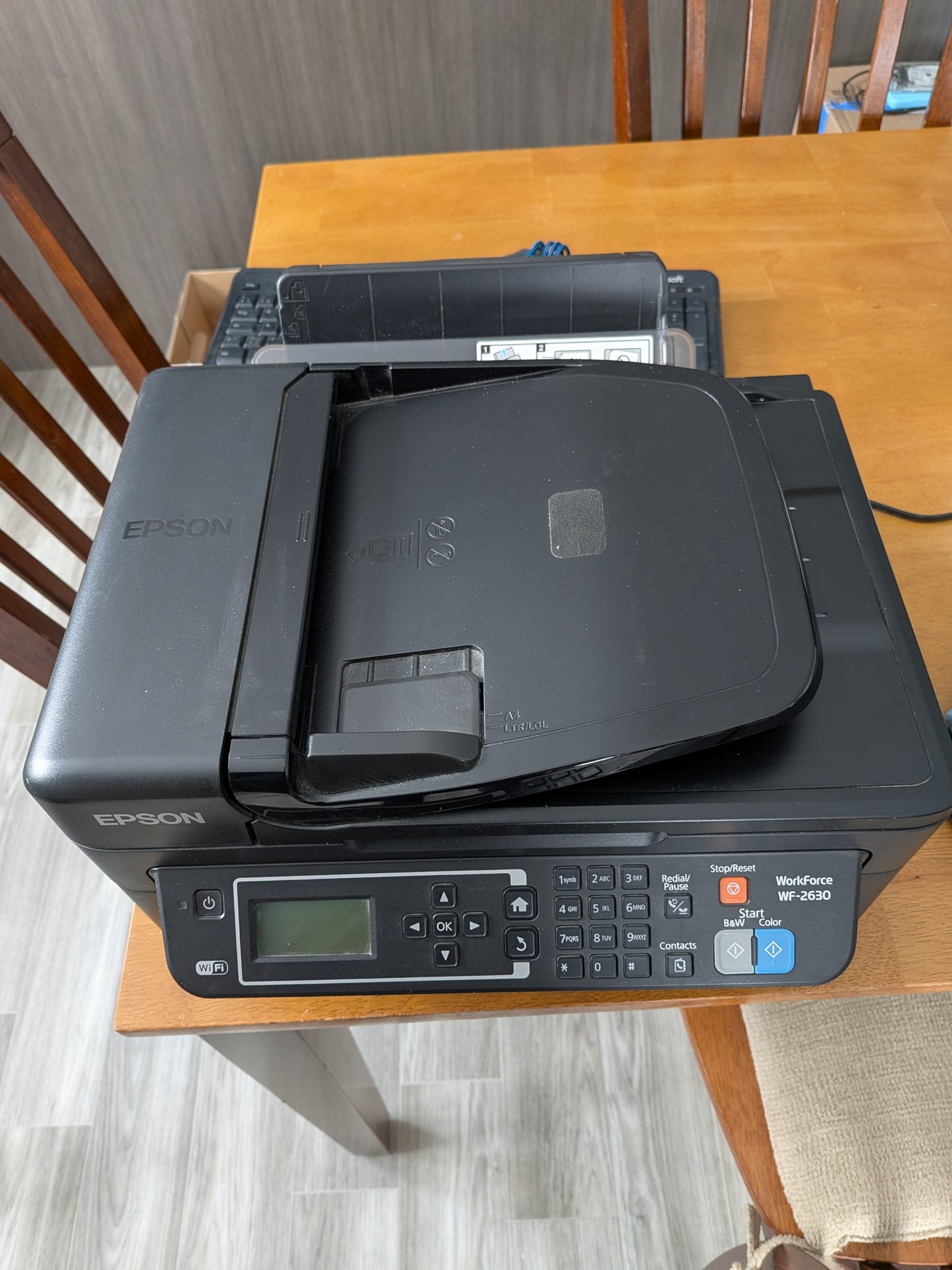 Imprimante jet d'encre couleur sans fil Epson WorkForce WF-2630 image 0
