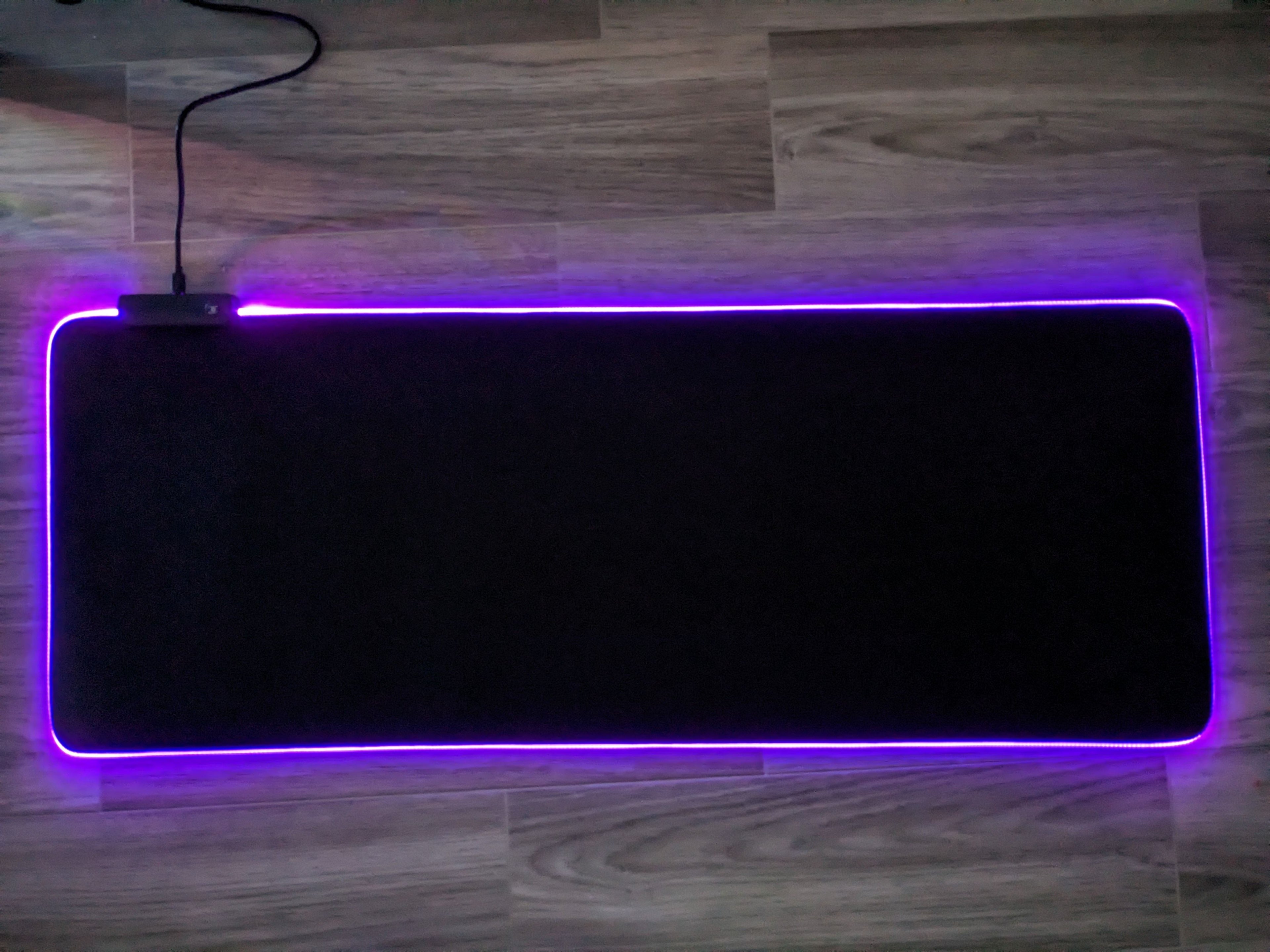 Grand tapis de souris de jeu RVB avec surface étanche
