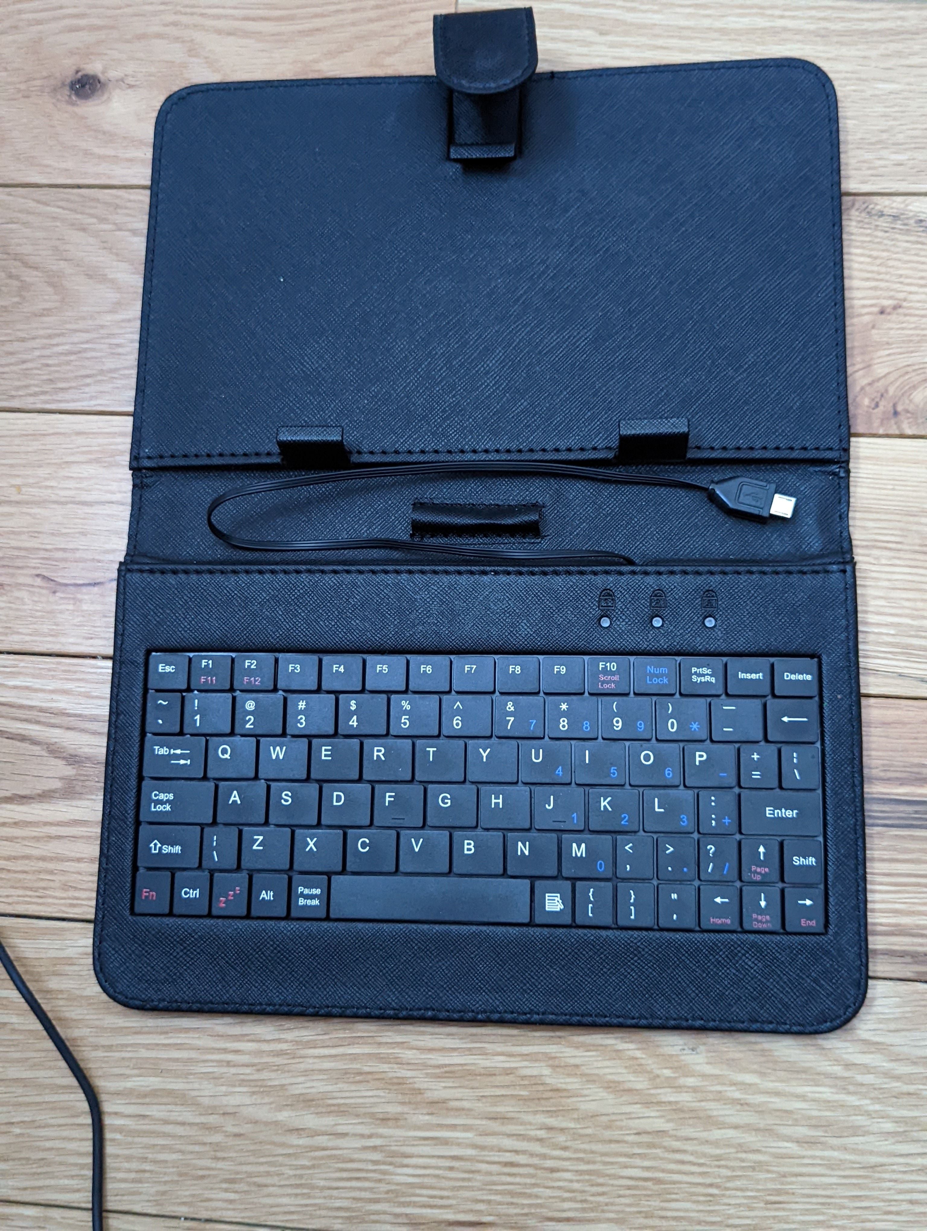CLAVIER POUR TABLETTE ANDROID 7,8,9 POUCE