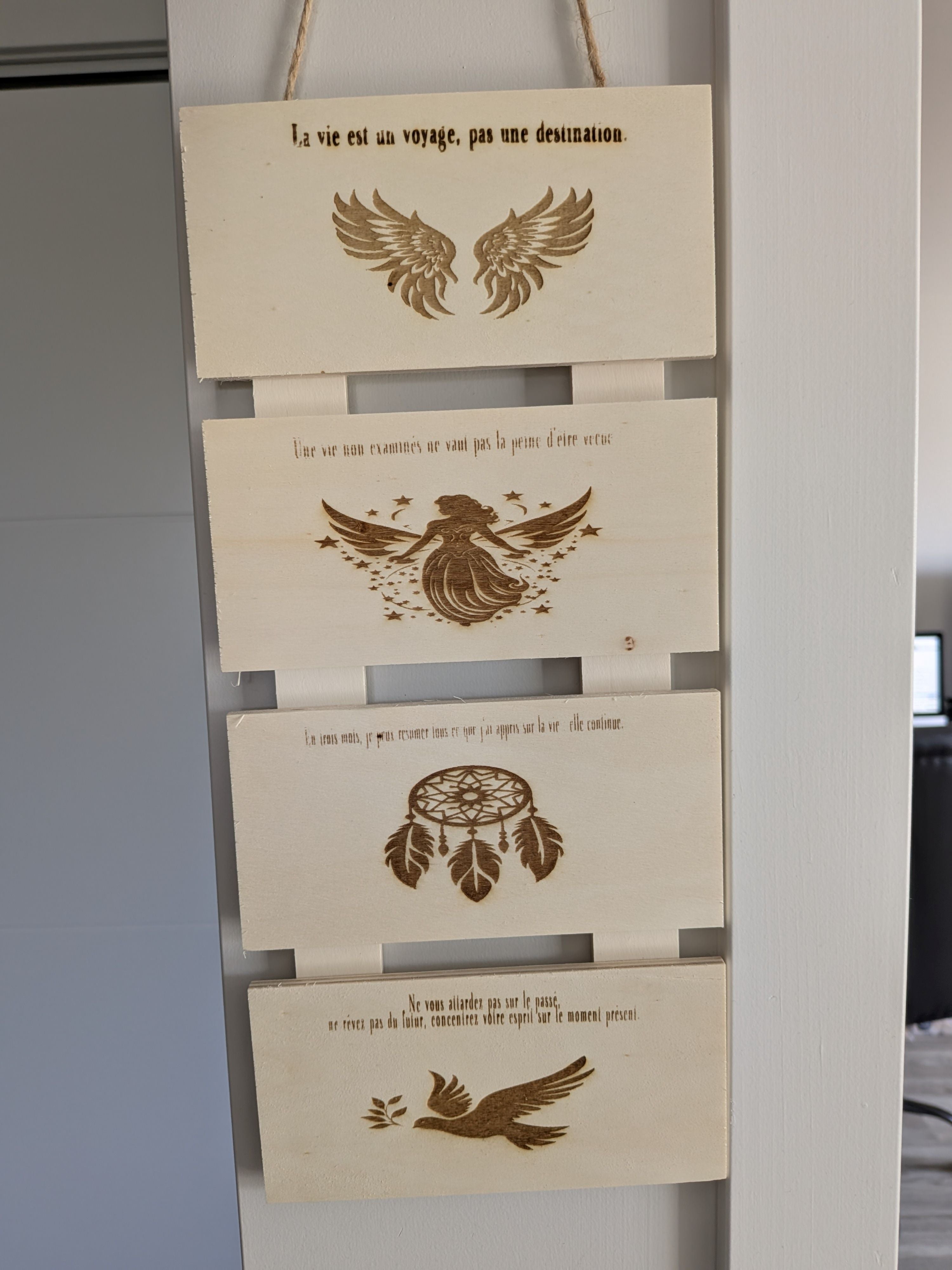 Lamelle de bois Avec Dessin et texte
