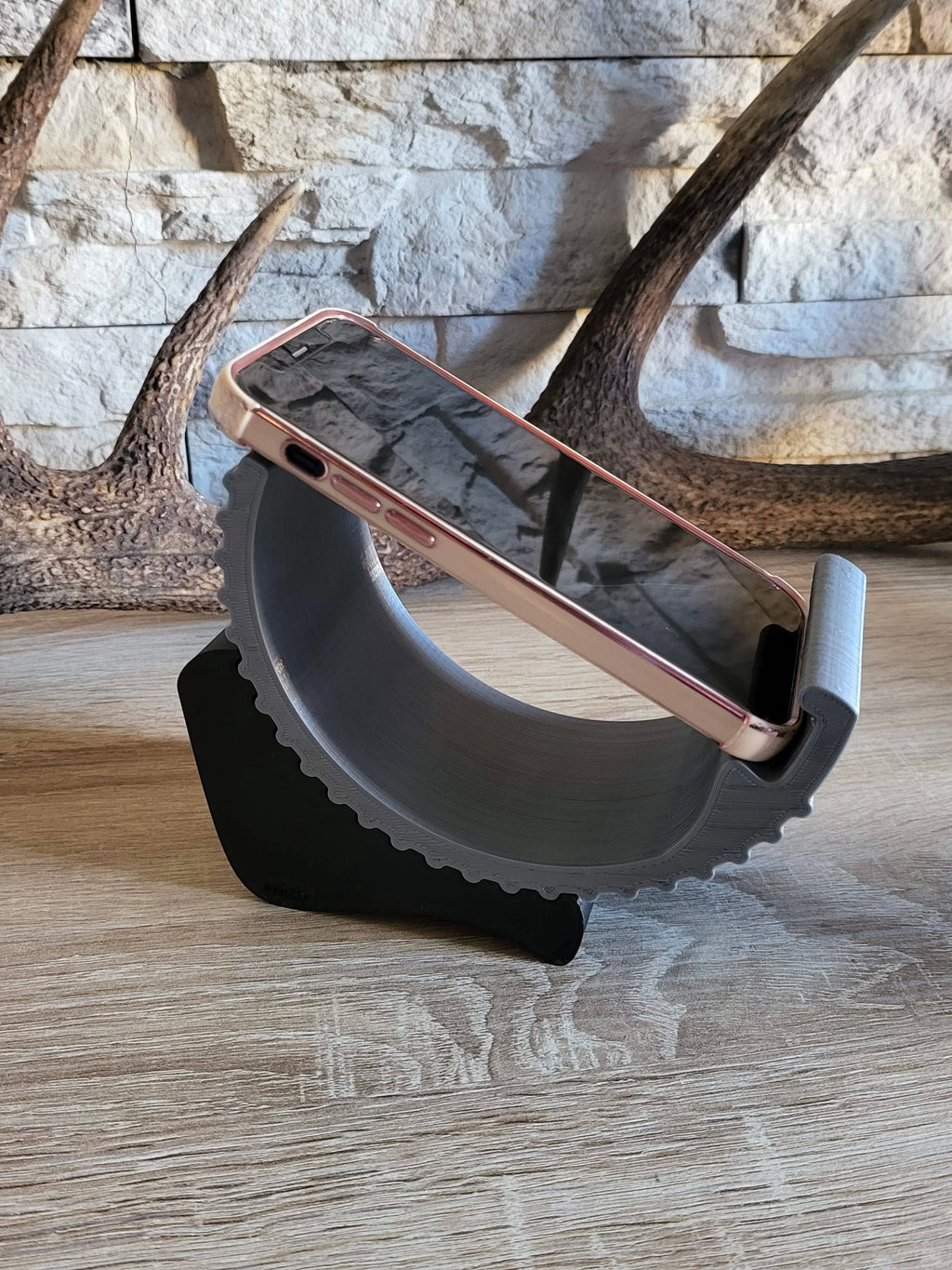 Support pour smartphones inclinables