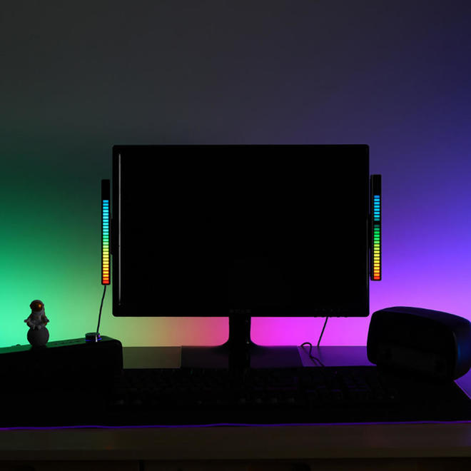 Lumières rythmiques de contrôle du son RVB, analyseur de spectre audio 32 LED 18