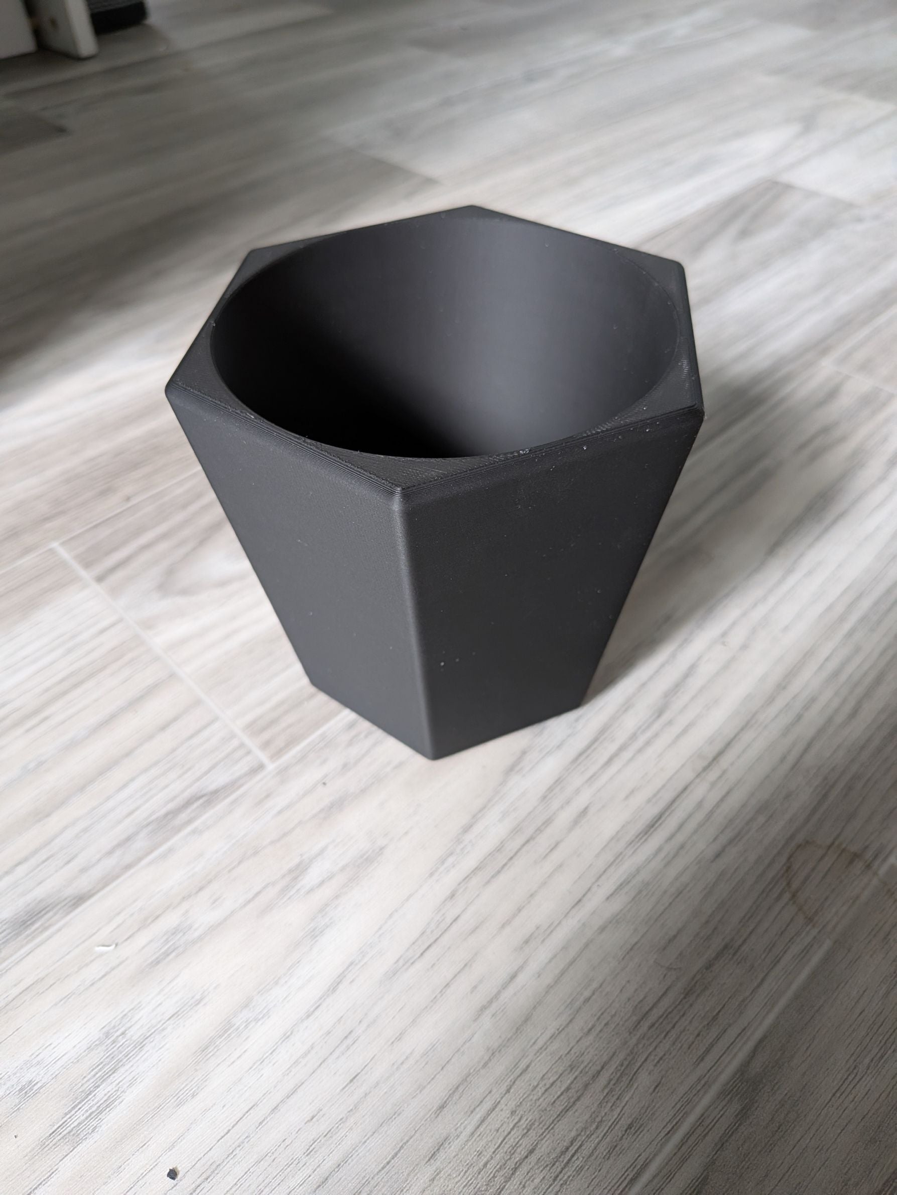 Jardinière hexagonale effilée - 410cm