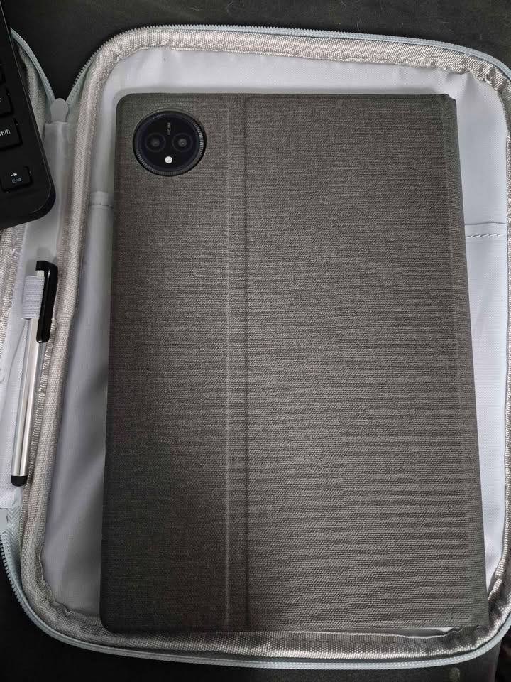Tablette Android 10 pouces haute performance avec processeur Octa Core 1,8 GHz